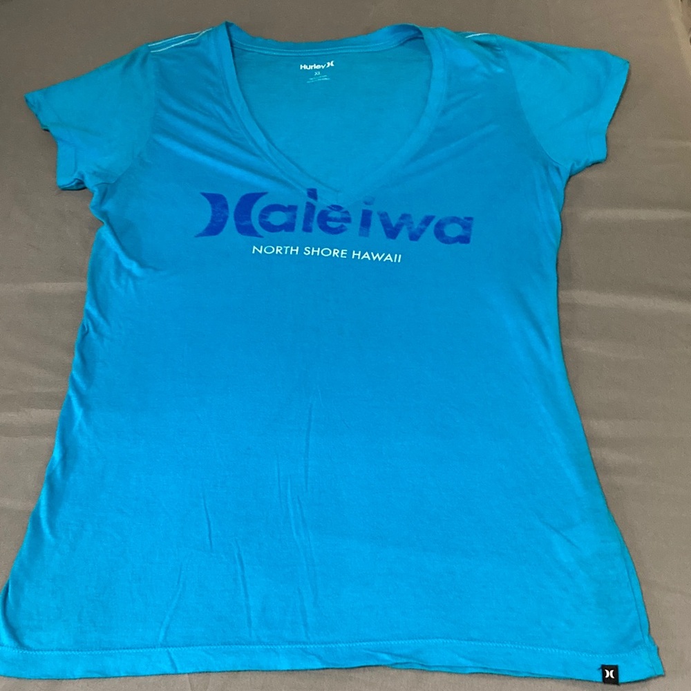 Hurley Women’s Blue V-Neck Tee
